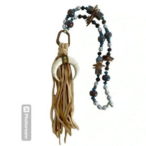 High End Neiman Marcus Leather Beaded Fresh Water Pearls Necklace